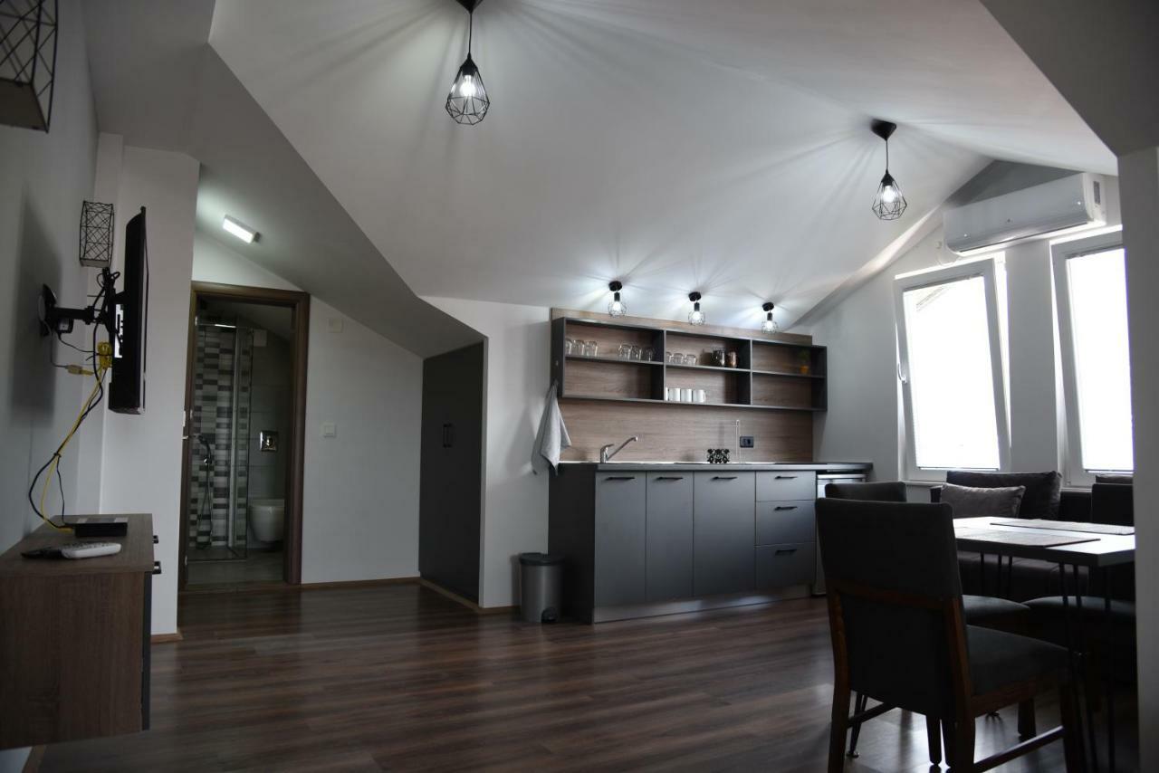Mihail'S Apartments In Ohrid - 2 Εξωτερικό φωτογραφία